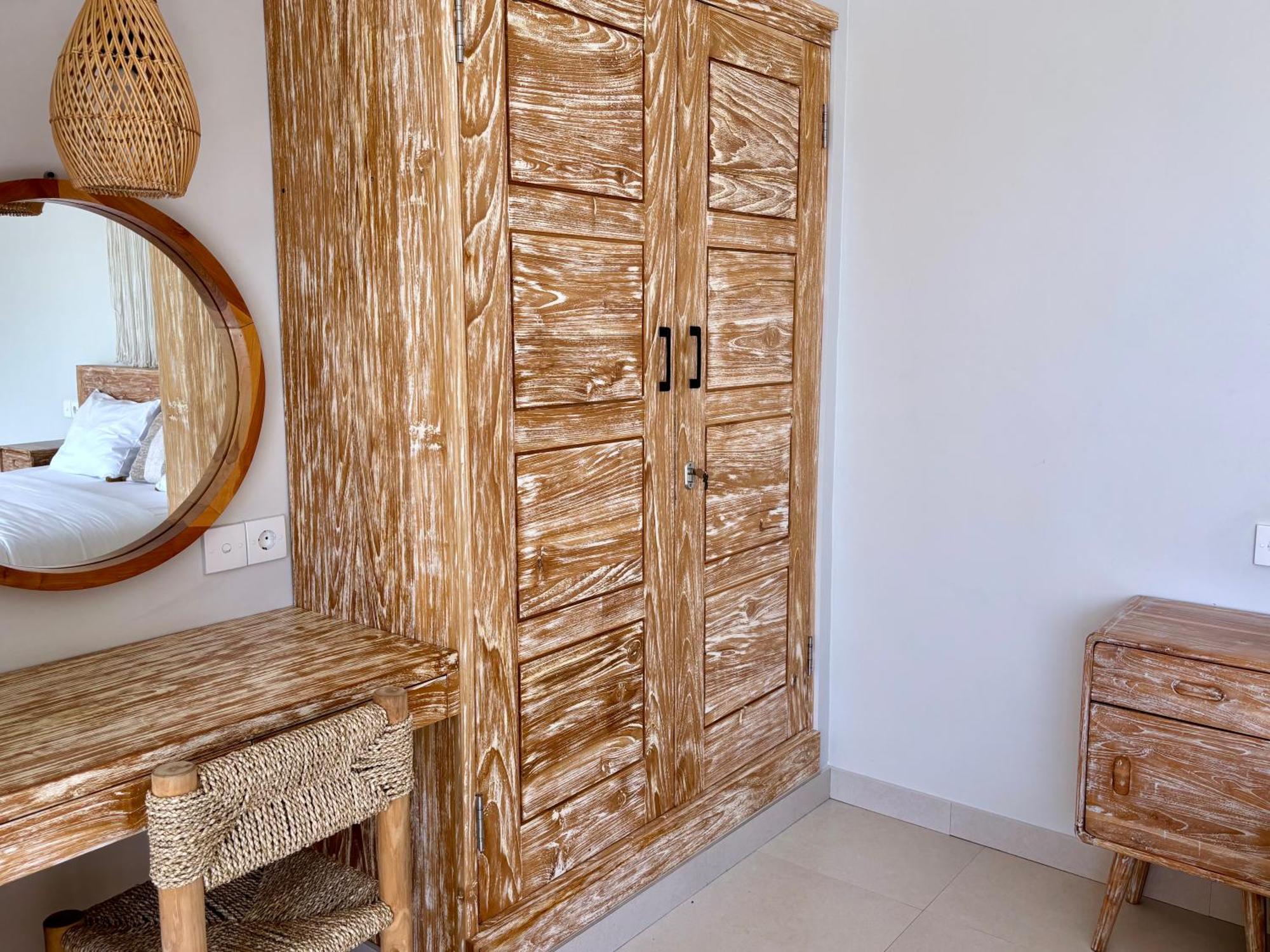 Lipah Private Villa *